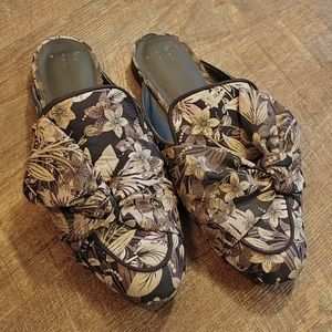 Women's Size US 8 1/2 A New Day Floral Print Mules